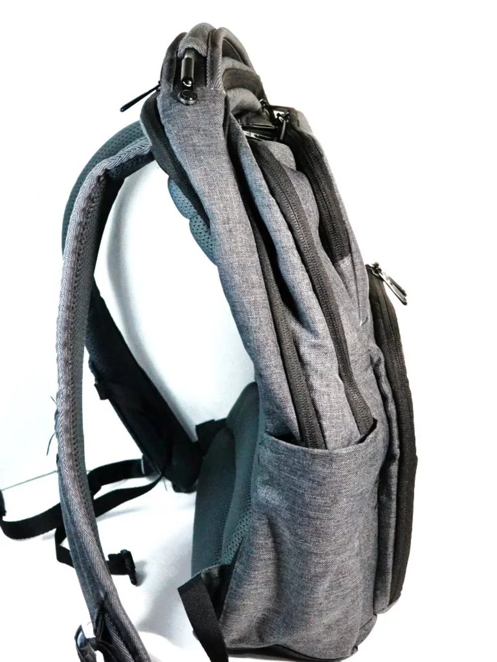 High Sierra Elite Pro Business Laptop Backpack Gray USB Travel Work Bag